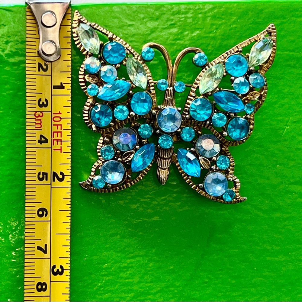 Vintage AB Blue Green Butterfly Brooch - Picture 5 of 6
